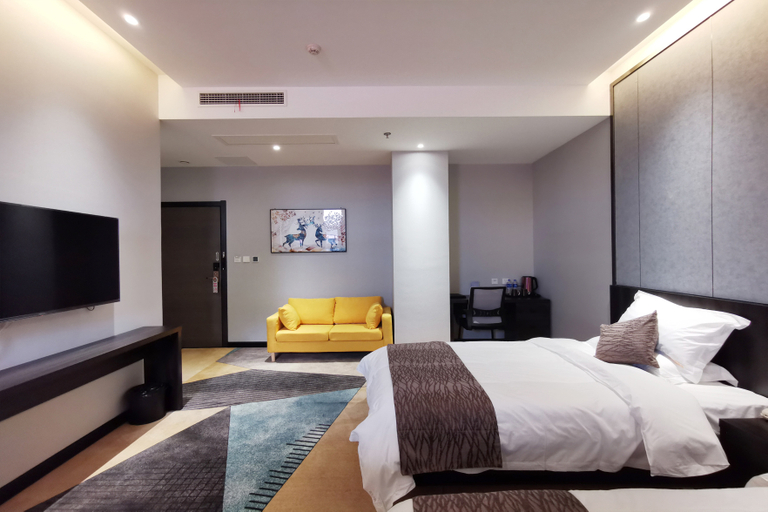 Bedroom 2, Dongxin Hotel, Handan