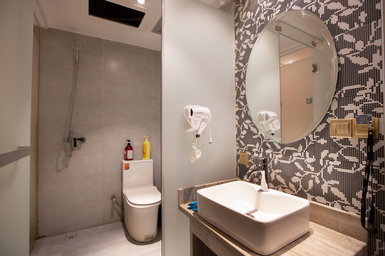 Bathroom, Jiayuan Business Hotel (Zhengzhou CBD Exhibition Center), Zhengzhou
