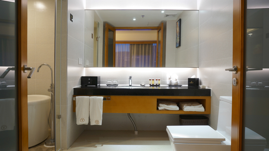 Bathroom 2, Treasure Island Hotel, Dongguan