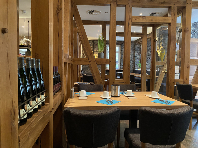 Food & Drinks 5, Moseltel Ernst Cochem, Cochem-Zell