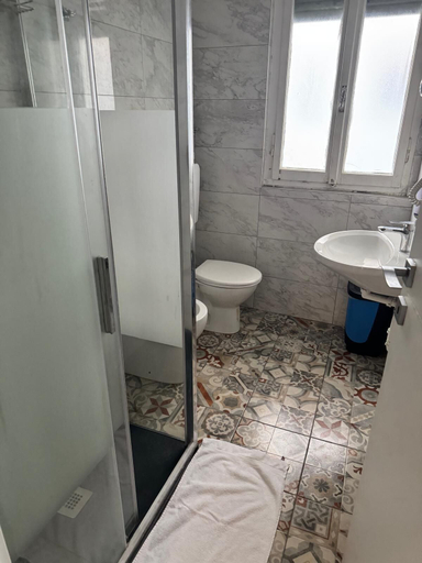 Bathroom 5, Hotel Galla, Milano
