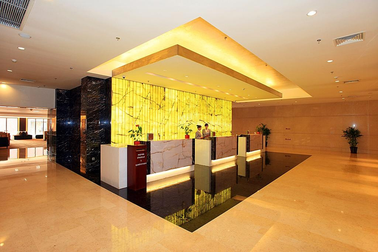 Others 2, センターホテル, Tianjin