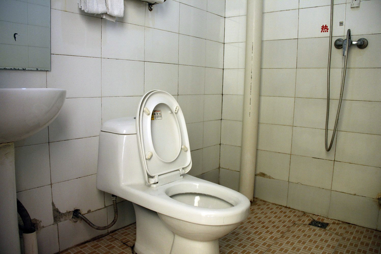 Bathroom 2, Langting Business Hotel, Yantai