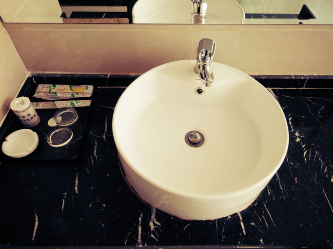 Bathroom 3, Echarm Hotel Jianshui Gucheng, Honghe Hani and Yi