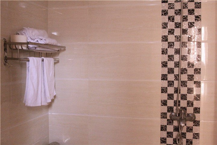 Bathroom, Linhai Shisu Business Hotel, Taizhou