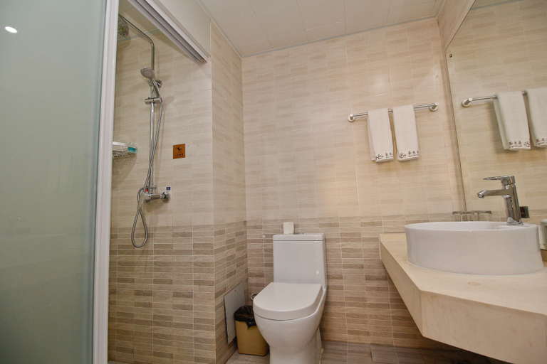Bathroom 3, Haosheng Hotel, Xianyang
