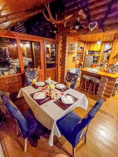 Food & Drinks 5, House Villa Ursus, Čabar