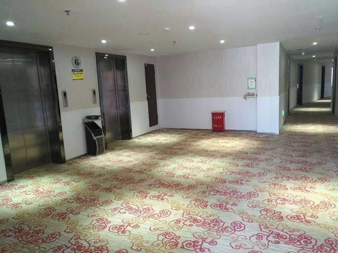 Others 5, Macau De Hotel, Qiannan Buyei and Miao