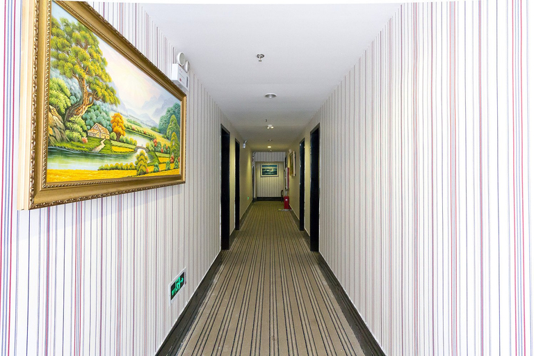 Others 5, Anyang Huadu Hotel (Teachers College Cangxiang Street), Anyang