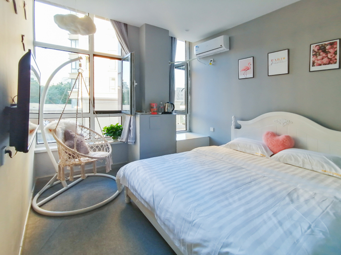 Bedroom 2, Houyuan Theme Hotel (Dalian Technical College), Dalian