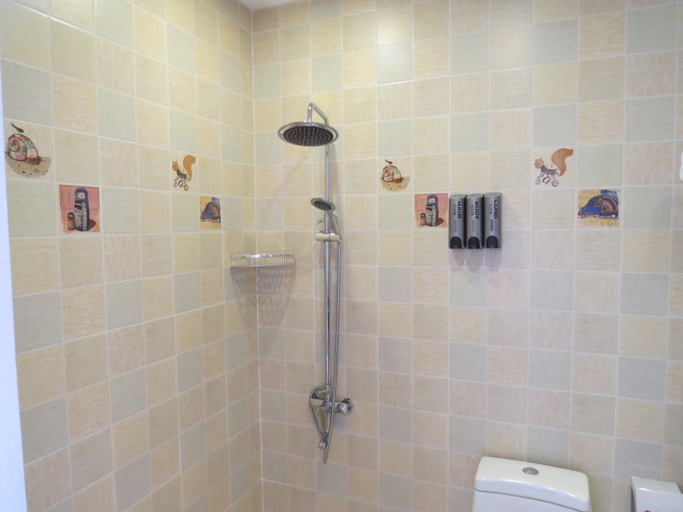 Bathroom 2, Guangtai Hotel, Pu'er