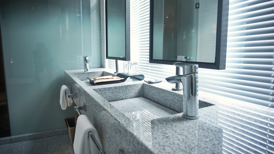 Bathroom 3, four seasonsvill, Foshan