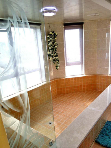 Bathroom 3, Xinmin American County Kangleyuan Hot Spring Club, Shenyang