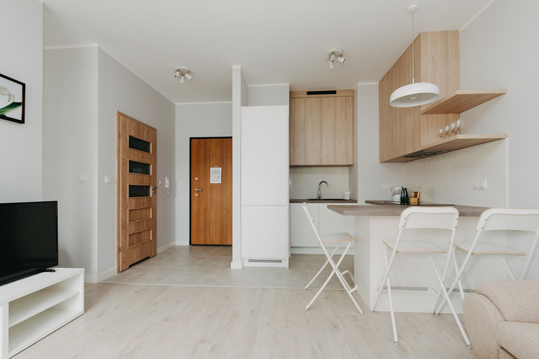 Others 4, ShortStayPoland Zdziechowskiego B72, Warsaw