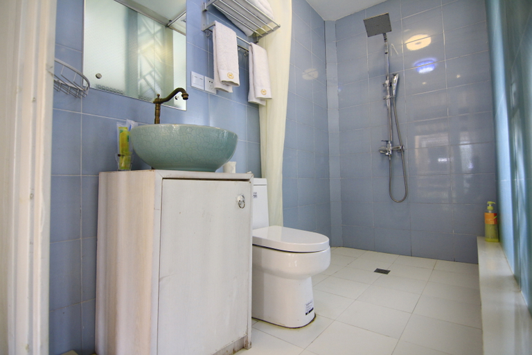 Bathroom 2, Meiliju Snow Mountain View Inn (Lijiang Old Town Mufu), Lijiang
