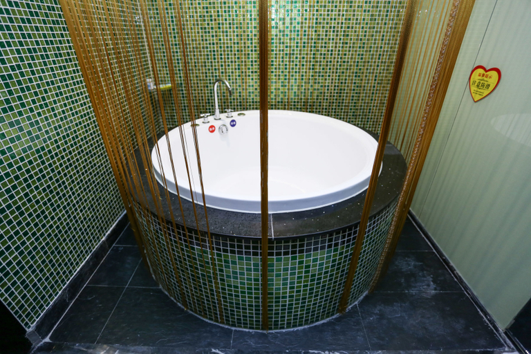 Bathroom 3, Yida Hotel, Guangzhou