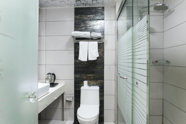 Bathroom 2, Qingmu Hotel (Changzhou Hongyang Plaza Jingchuan Park Branch), Changzhou