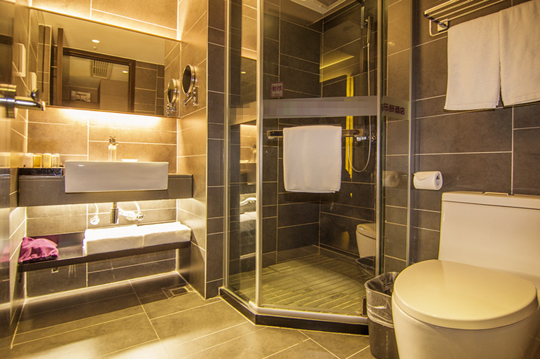 Bathroom 3, Yunrui Hotel, Zhongshan Park, Shanghai, Shanghai