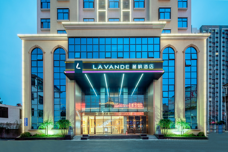 Exterior & Views 1, Lavande Hotel Ganzhou Longnan Yingbin Avenue, Ganzhou