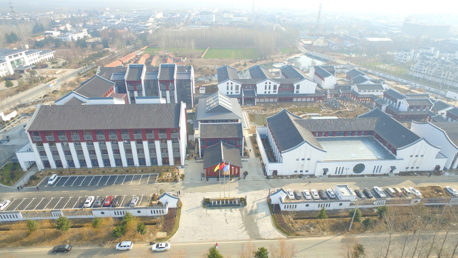 Exterior & Views 3, Donghai Junlan Hot Spring Hotel, Lianyungang