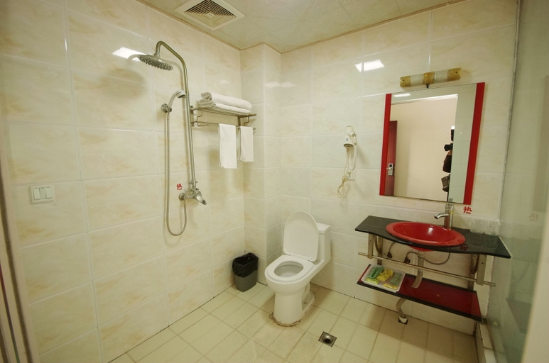 Bathroom 3, Shehong Hexie Business Hotel, Suining