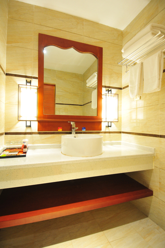 Bathroom 2, Sawadika Fengqing Hotel, Xishuangbanna Dai
