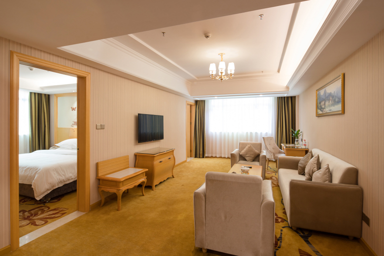 Bedroom 2, Vienna International Hotel Meizhou Dapu, Meizhou