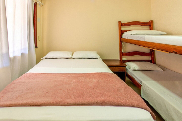 Room 3, Oasis do Mar Inn, Cairu