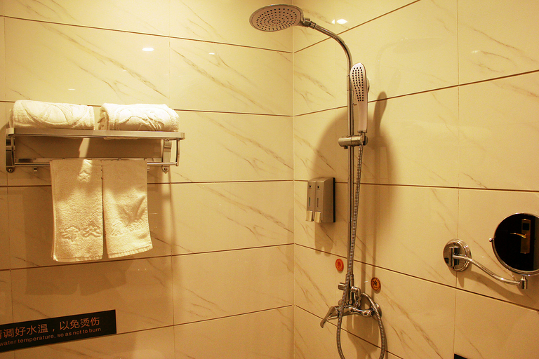 Bathroom 2, Xiwen Hotel (Dengzhou Xintian 360 Plaza), Nanyang