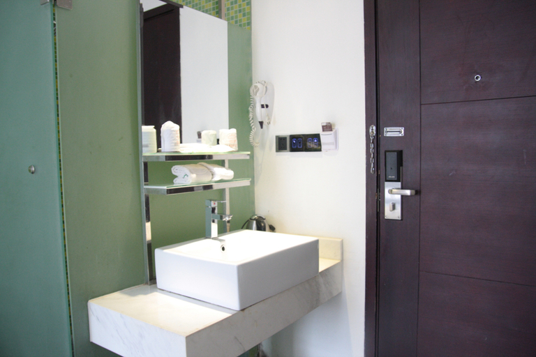 Bathroom, Ganlu Hotel (Yunan), Zhaoqing