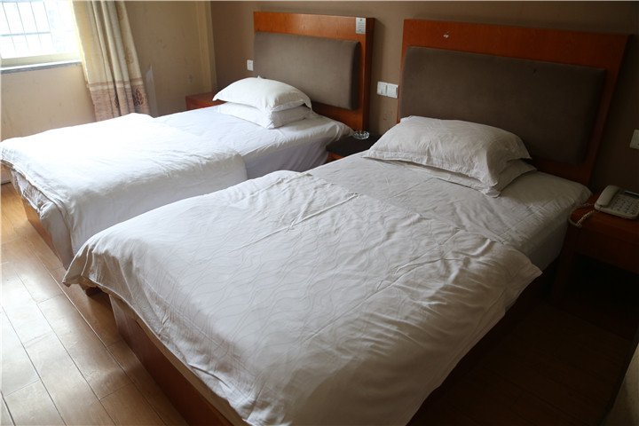 Bedroom, Yong Tai Busines Hotel, Taizhou