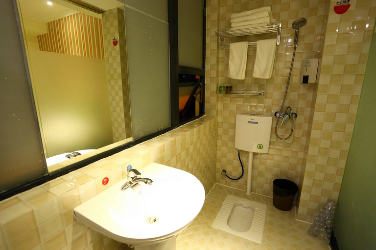 Bathroom 3, Mianyang Jiale Hotel (Fule Experimental Middle School Fuleshan), Mianyang