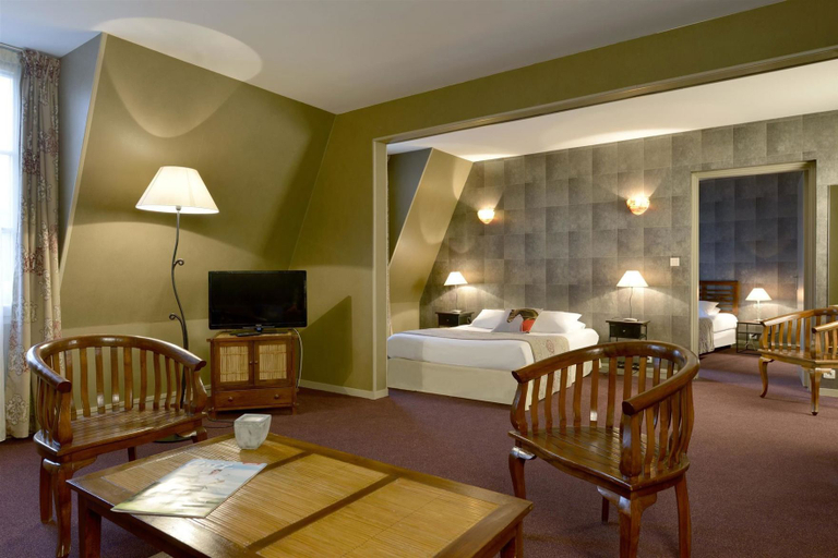 Bedroom 3, Alfred Hotels Compiègne, Oise