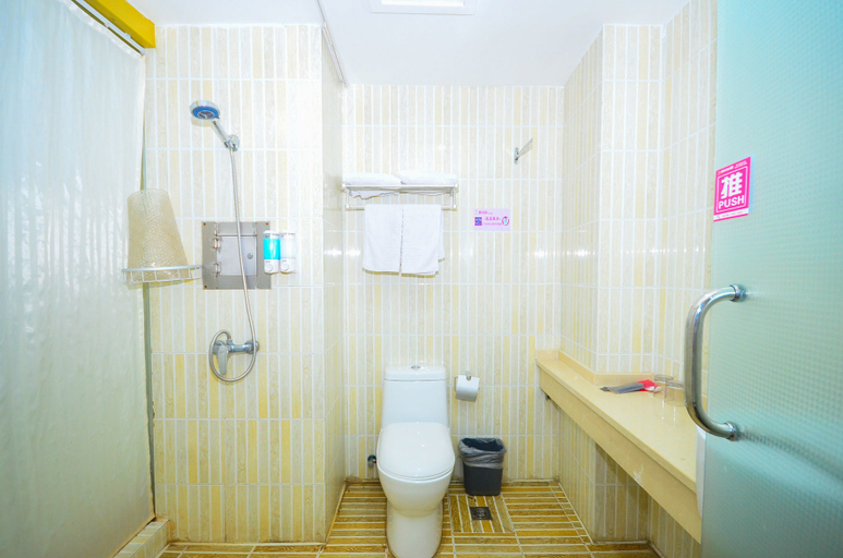 Bathroom 4, Starway Hotel Lianyungang Seaside Jiaruibao Plaza, Lianyungang