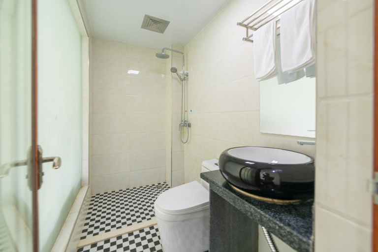 Bathroom 3, Zhuhai Yinzhengxi Hotel, Zhuhai