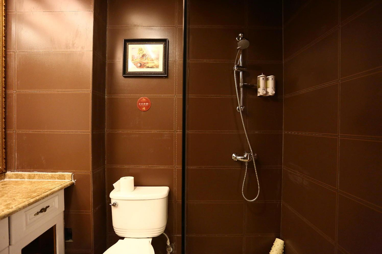 Bathroom 2, Longyuan Conference Center, Mianyang
