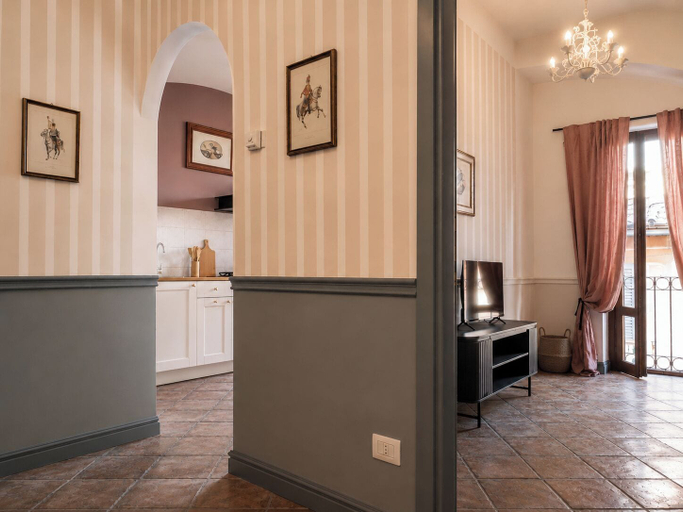 Interior 2, Old Town Elegant Apartment in Anguillara, Roma