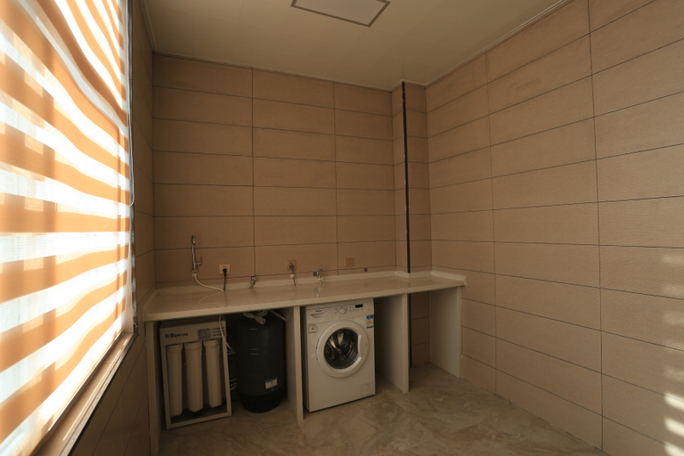 Bathroom, HongTai Business Hotel, Sanmenxia