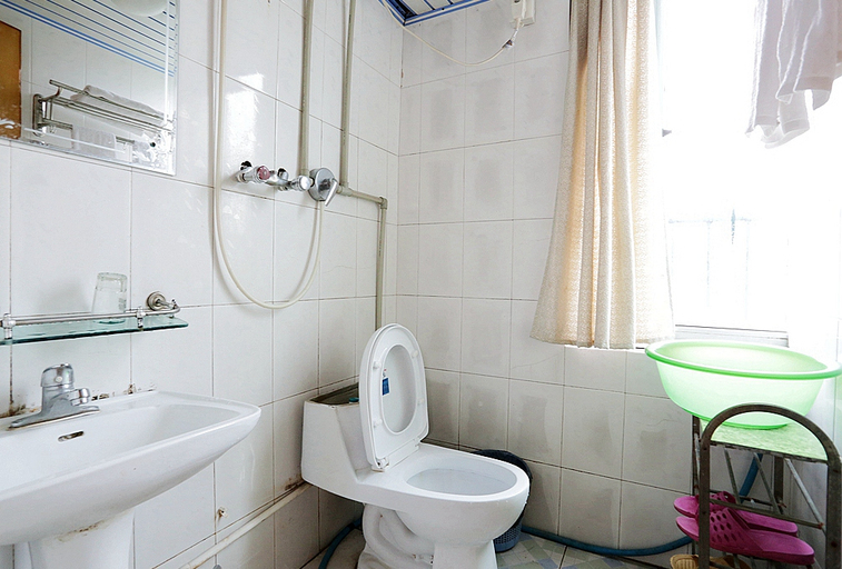 Bathroom, Dalian Hotel (Nanjing Xinting Road Subway Station Store), Nanjing