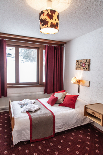 Bedroom 3, Relais Alpin, Aigle