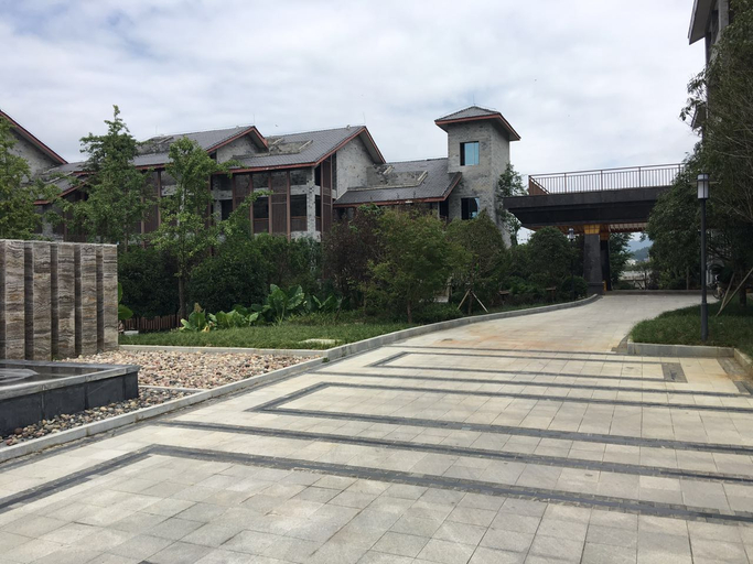 Exterior & Views 1, Shatan Jingshe Resort Hotel, Zunyi