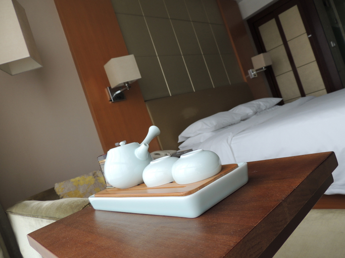Bedroom, Zhenhe Hotel, Ningbo