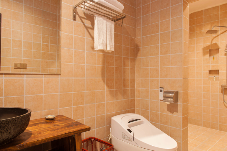 Bathroom 2, Bayu Inn, Chongqing