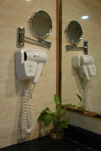 Bathroom 5, Yuanzheng Shennong Hotel, Hangzhou