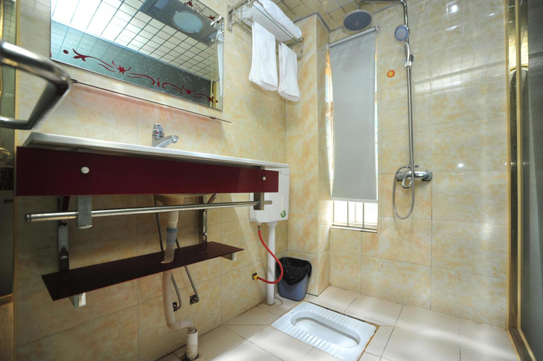 Bathroom 5, Yuexiang Hotel, Kunming