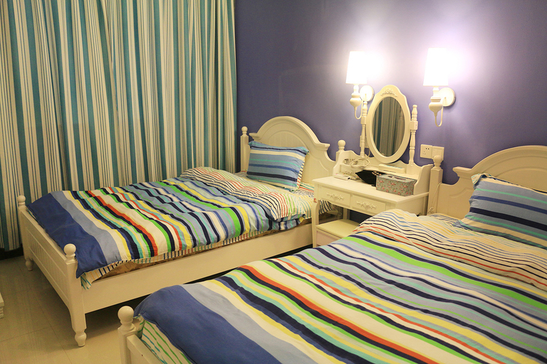 Bedroom 3, Yangshuo Lazy People's Hall Inn (West Street Lijiang Branch), Guilin