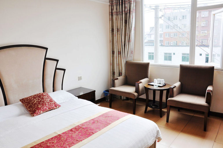Bedroom, Pengzhou juyuan hotel, Chengdu