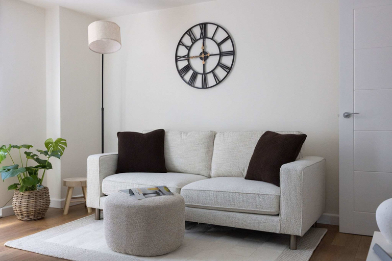 Interior, Stylish Central Chichester Flat Near Station, West Sussex