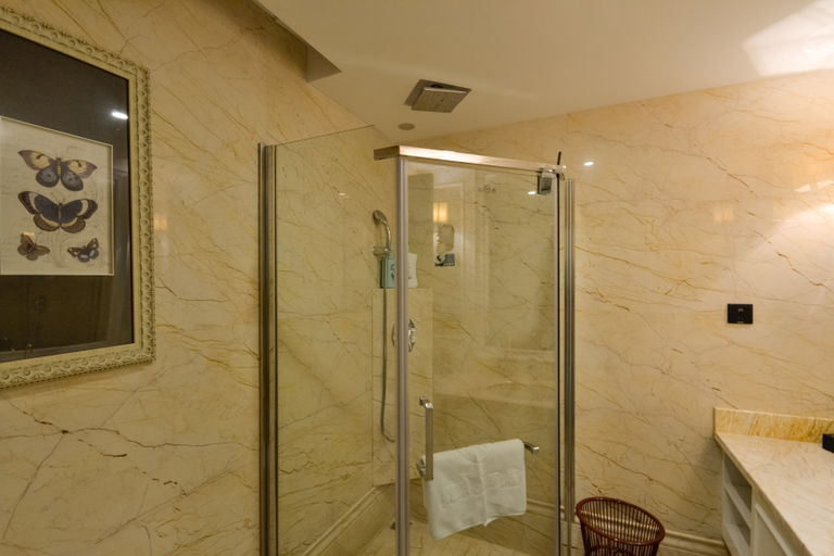 Bathroom 3, Vienna Hotel lishui Longquan, Lishui