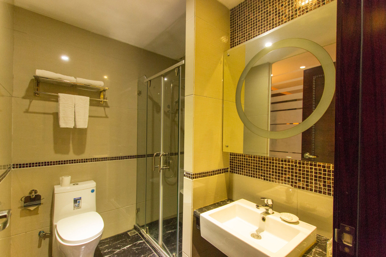 Bathroom 5, Junyi Hotel (Zhongshan Bus Terminal), Zhongshan